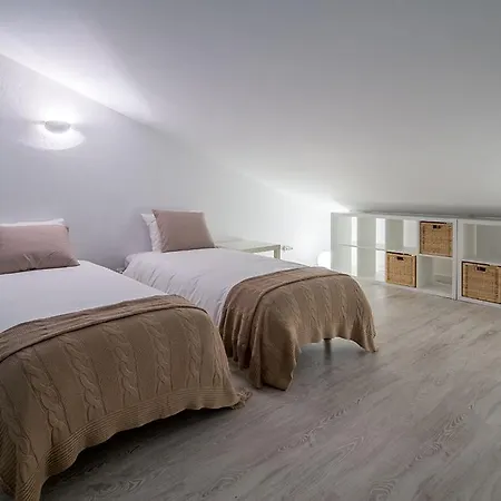 Inspiring Lisbon Golf&beach Duplex