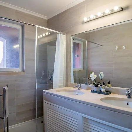 Διαμέρισμα Inspiring Lisbon Golf&beach Duplex *